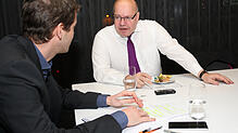 Bundeswirtschaftsminister Peter Altmaier im Gespräch mit SÜDKURIER-Wirtschaftsressortleiter Walther Rosenberger.