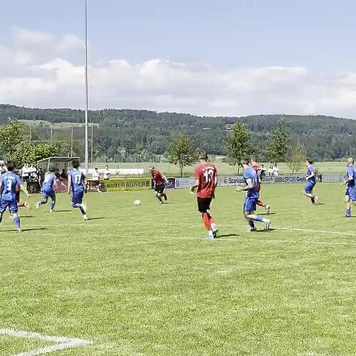Timo Keslinke trifft zum 1:2
