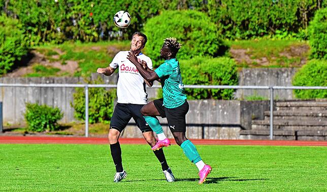 Bild 25: SG FC Wehr/Brennet besiegt den FC Zell mit 1:0 – und wir haben Fotos!