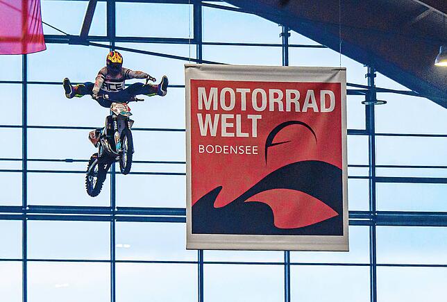 PS- und Adrenalinjunkies dürfen sich auf Live-Stunt-Shows freuen.