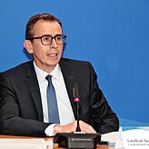 Sven Hinterseh