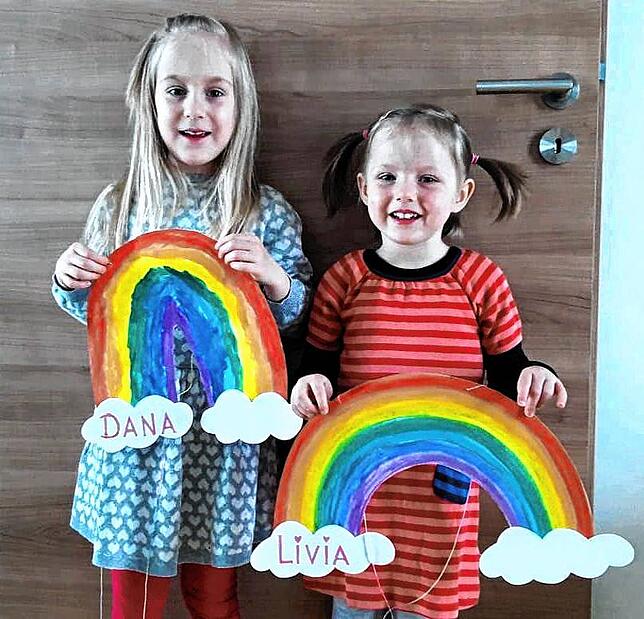 Dana und Livia aus Wackershofen.