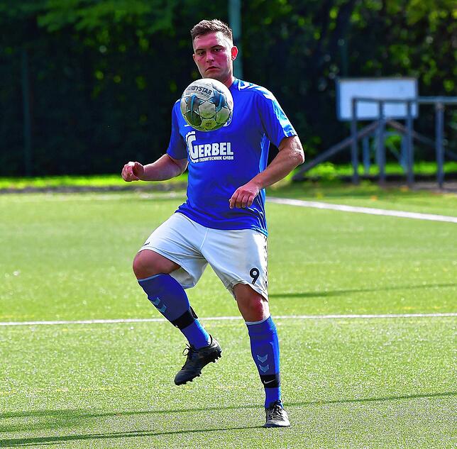 Notbremse: Tom Wihler (hier ein Archivbild) von den SF Schliengen musste beim 6:3 gegen den FC Erzingen vorzeitig vom Platz.