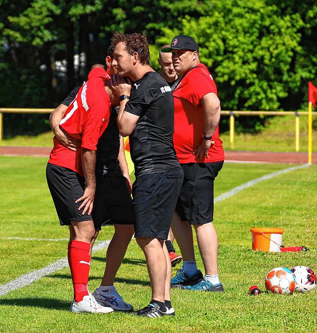 Bild 19: FC 08 Bad Säckingen zieht mit 11:0 gegen SV Albbruck in die Relegation ein &ndash; und wir haben Bilder!