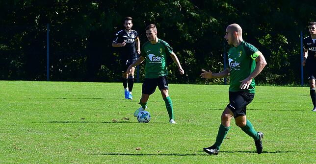 Bild 11: SV Herten holt nach 3:0-Führung nur ein 3:3 beim FV Lörrach-Brombach II &ndash; SV Herten &ndash; und wir haben Bilder!