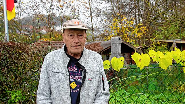 Jörg Löken ist traurig, dass er seinen Garten verliert. Er ist einer der Kleingartenpächter, die ihre Parzelle am Osterholz räumen müssen.
