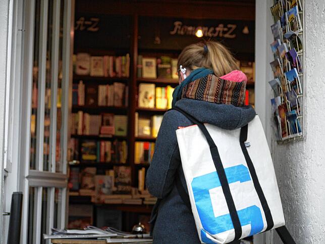 Bild 2: Ein bisschen Hoffnung unter Händlern: Seit Montag darf in Konstanz wieder bestellte Ware via &bdquo;Click and Collect&ldquo; angeboten werden &ndash; doch das löst nur einen Teil der Probleme