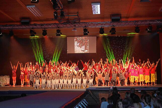 Bild 18: Die besten Bilder von der Turngala in Güttingen