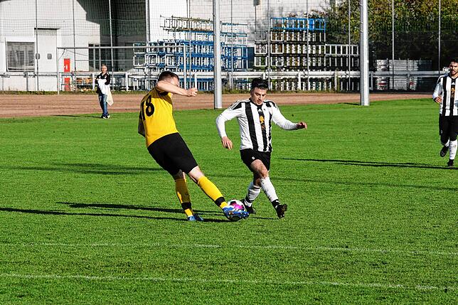 Bild 14: VfR Horheim-Schwerzen feiert gegen C.S.I. JR Laufenburg einen klaren 6:1-Erfolg &ndash; und wir haben die Bilder!