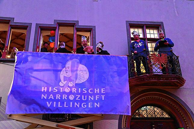 Bild 4: Jetzt haben die Villinger Narren das Regiment in der Stadt