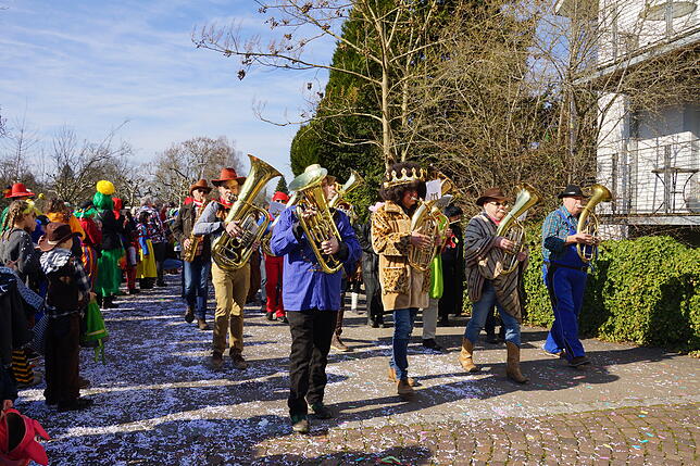 Bild 29: 43. Küssaberger Narrentreffen: Märchenhafte Fasnacht in Rheinheim