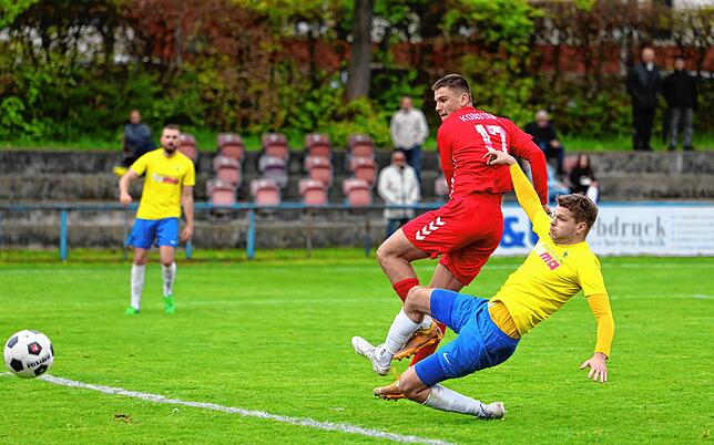 Bild 22: Unsere Bildergalerie vom Verbandsliga-Derby zwischen dem SC Konstanz-Wollmatingen und dem FC Singen