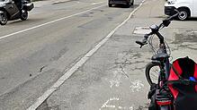 Radwege sollten attraktiv sein. Das Gegenteil, nämlich üble Schlaglochpisten, sind die Radwege auf beiden Seiten an der Villinger Straße ...