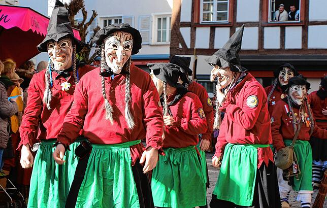 Bild 9: Die schönsten Bilder vom Fasnetsmäntig in Meßkirch (5)