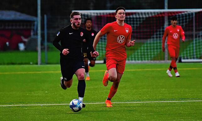 Bild 10: A-Junioren des FC Tiengen 08 unterliegen dem Offenburger FV knapp mit 1:2 &ndash; und wir haben Bilder!