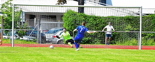 Bild 8: SG FC Wehr-Brennet besiegt den TuS Efringen-Kirchen mit 3:1 &ndash; und wir haben Bilder!