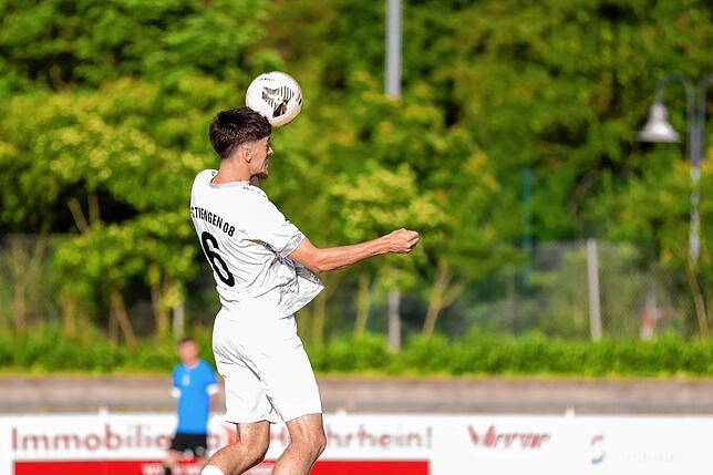 Bild 25: FC 08 Bad Säckingen unterliegt beim FC Tiengen 08 II mit 2:3 – und wir haben Fotos!