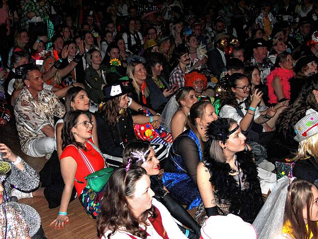 Bild 35: Viva Las Vegas &ndash; Bilder vom Holzhauerball im Milchwerk (3)