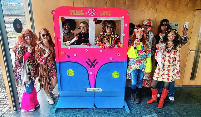 Bild 5: Fasnacht in Frickingen: So wurden die Hippies im Rathaus abgesetzt – Jetzt die besten Bilder sehen!