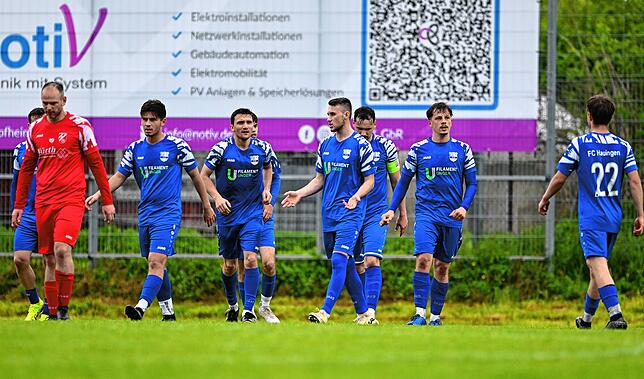 Bild 14: Spvgg. Wutöschingen unterliegt im Pokal mit 0:5 beim FC Hauingen – und wir haben Fotos!