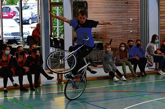 Konzentriert: U19-Kunstradfahrer Marco Rehm vom RV Lottstetten fuhr in Dogern 47,07 Punkte heraus.