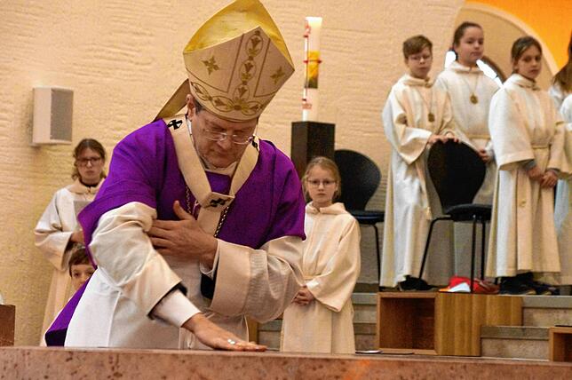 Bild 11: Die schönsten Bilder der Feier der Altarweihe in der Kirche St. Oswald in Stockach (Teil 2)