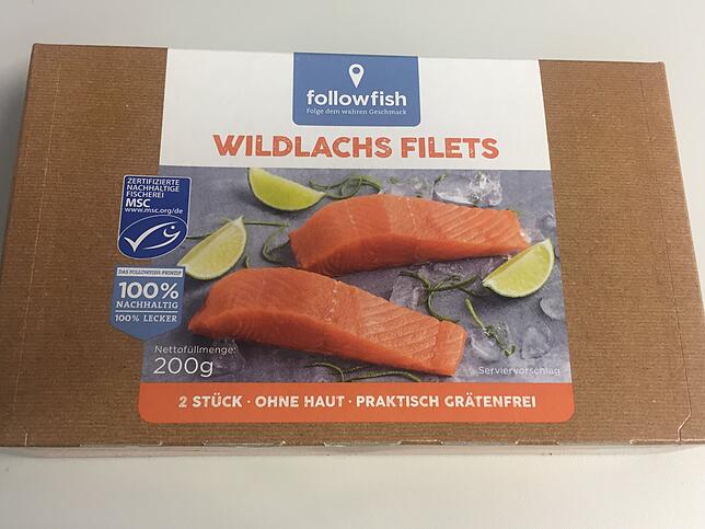 Wildlachs aus der Tiefkühltruhe.