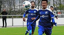 Den Ball fest im Blick: Thanyawit Wongsahan leitete beim 2:1 seines SV Albbruck gegen den SV Nöggenschwiel mit seinem Tor zum 1:0 den ...