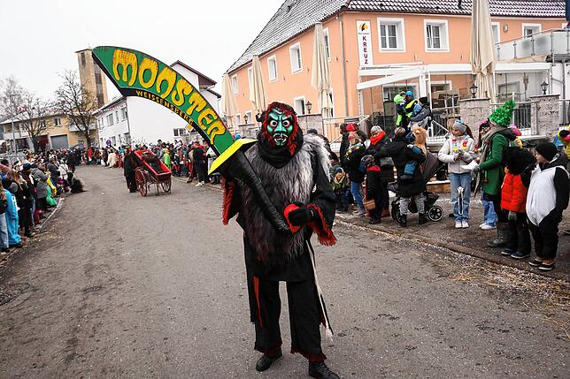 Bild 5: Mühlhofen im närrischen Ausnahmezustand