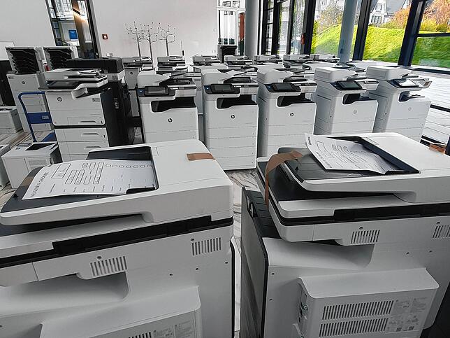 Mobiles Arbeiten wird für Volksbank-Beschäftigte immer wichtiger. Trotzdem stehen nun neue Druckgeräte zur Installation in Villingen ...