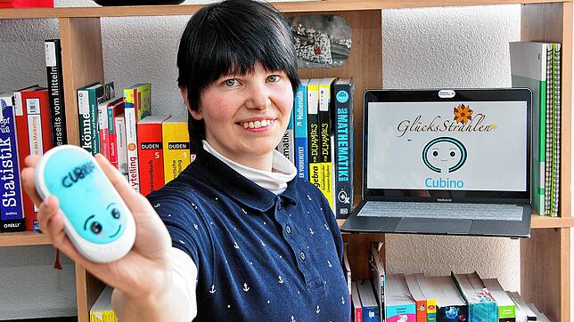 Esther Grebe aus Schwenningen hat beim Gründerwettbewerb InnovationNight den Publikumspreis gewonnen. Sie entwickelt Cubino, einen ...