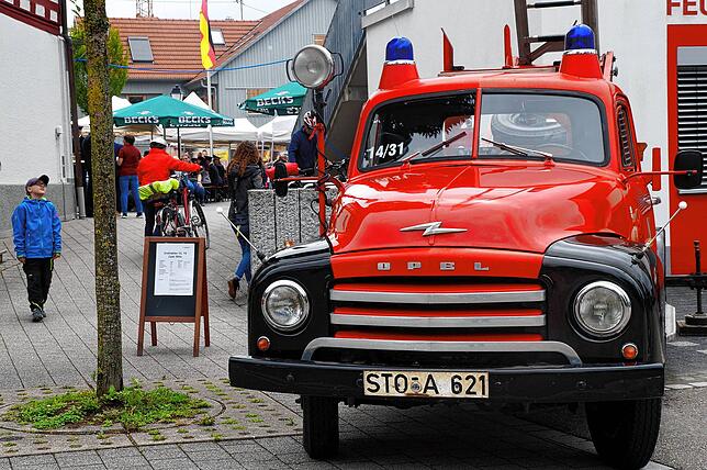 Bild 1: Alle Bilder: Schutzengelfest in Espasingen