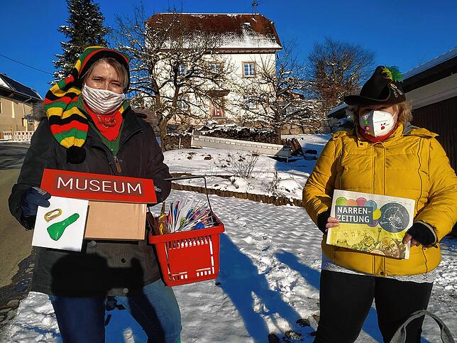 Bianca Schulte und Sabrina Schuhmacher sammelten Spenden
