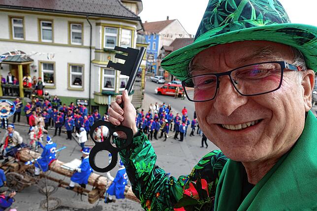 Bild 8: Narrensprung und Machtübernahme in Bonndorf