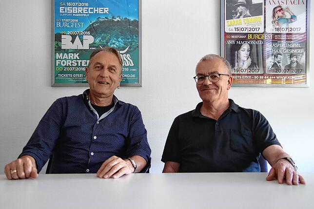 Roland Frank und Dieter Bös veranstalten seit der Jahrtausendwende die Konzerte des Hohentwielfestivals – Roland Frank seitens der ...