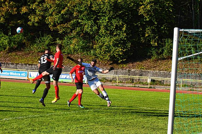 Bild 17: FC 08 Bad Säckingen gewinnt Stadtderby gegen den SV Obersäckingen mit 2:0 &ndash; und wir haben Bilder!