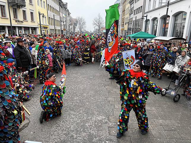 Bild 2: Schmotziger Dunschtig 2023: Die schönsten Fotos von der Marktstätte