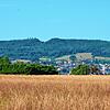 Blick auf den Gehrenberg und das an seinem Fuße liegende Markdorf.