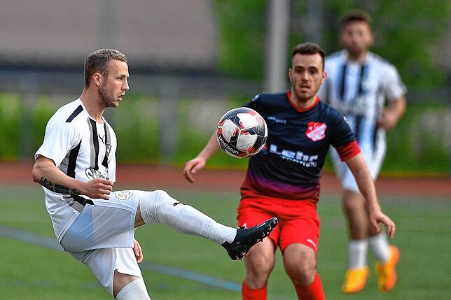 Bild 15: FC Wittlingen rettet sich ein 2:2 beim FC Schönau &ndash; und wir haben Bilder!