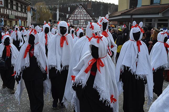 Bild 6: Eigeltinger Narrentage: Der Sonntagsumzug in Bildern (3)