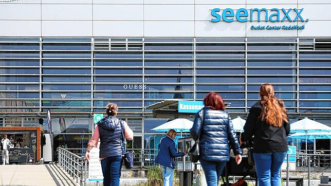 Möchte sein Angebot erweitern: Das Herstellerverkaufszentrum Seemaxx in Radolfzell. Doch die Stadt Singen äußert Kritik.