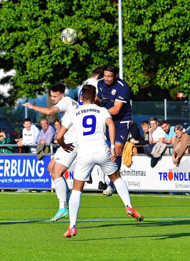 Bild 20: FC Erzingen schießt sich mit einem 4:0 beim VfB Waldshut aus der Krise &ndash; und wir haben die Bilder!