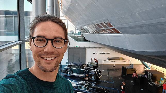Hindenburg und alte Maybachs: Wer Oldtimer, Geschichte und Technik mag, genießt den Besuch im Häfler Museum. Im Herbst geht das auch ...