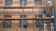 Die Energieeffizienz von Gebäuden soll durch Sanierungen verbessert werden. Von der EU gibt es dazu neue Vorgaben.