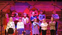 Der Kinderchor „Die Singschnäbel“ unter der Leitung von Sonja Röthinger begeistert beim Herbstkonzert des Sängerbunds 1866 Altenburg. ...