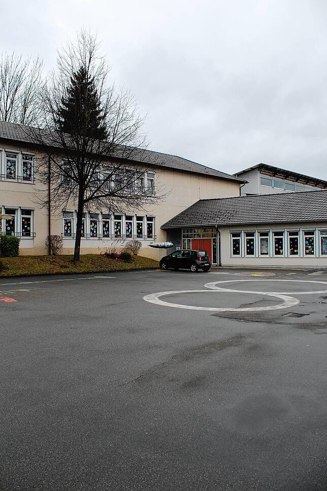 Die Albert-Merglen-Schule: zu klein, zu marode – hier gibt es dringenden Handlungsbedarf.