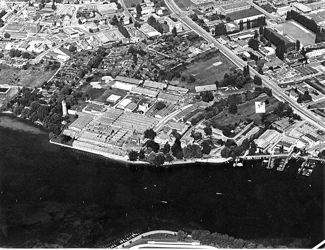 Ein Blick von oben auf die ehemalige Planen- und Zeltfabrik Stromeyer: Im September 1979 lief die Produktion noch, obwohl sechs Jahre ...