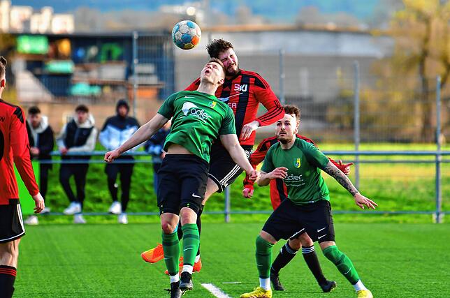 Bild 14: SV Herten besiegt den SV Jestetten im Kellerduell mit 3:2 &ndash; und wir haben Bilder!