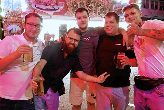 Bild 22: Die schönsten Bilder von der Schwyzertags-Ü30-Party