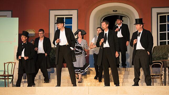 Den kulturellen Höhepunkt des Jahres wird sicherlich das nächste „Stettener Sommertheater“ markieren. Genau 20 Jahre nach dem grandiosen ...